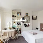 Chez Agathe, Bd Des Batignolles, By Easyflat
